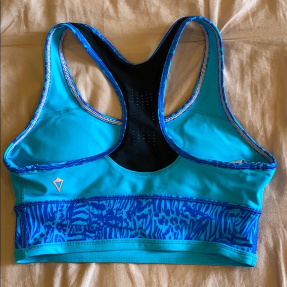 Ivviva Girl’s Sports Bra - Picture 2 of 3